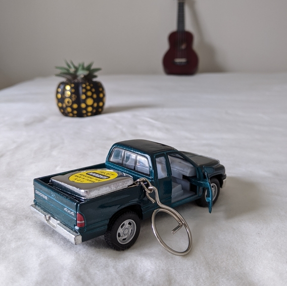 Unable to delete listing. - Picture 4 of 12